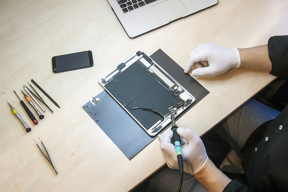 iPad or Tablet Battery Replacement