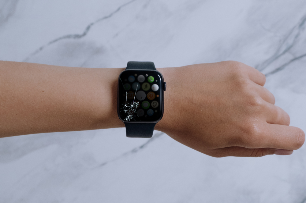 How much is it to repair a apple watch screen Apple Watch Screen Repair Replacement Service In Seattle